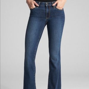 Gap Bootcut jeans NWT